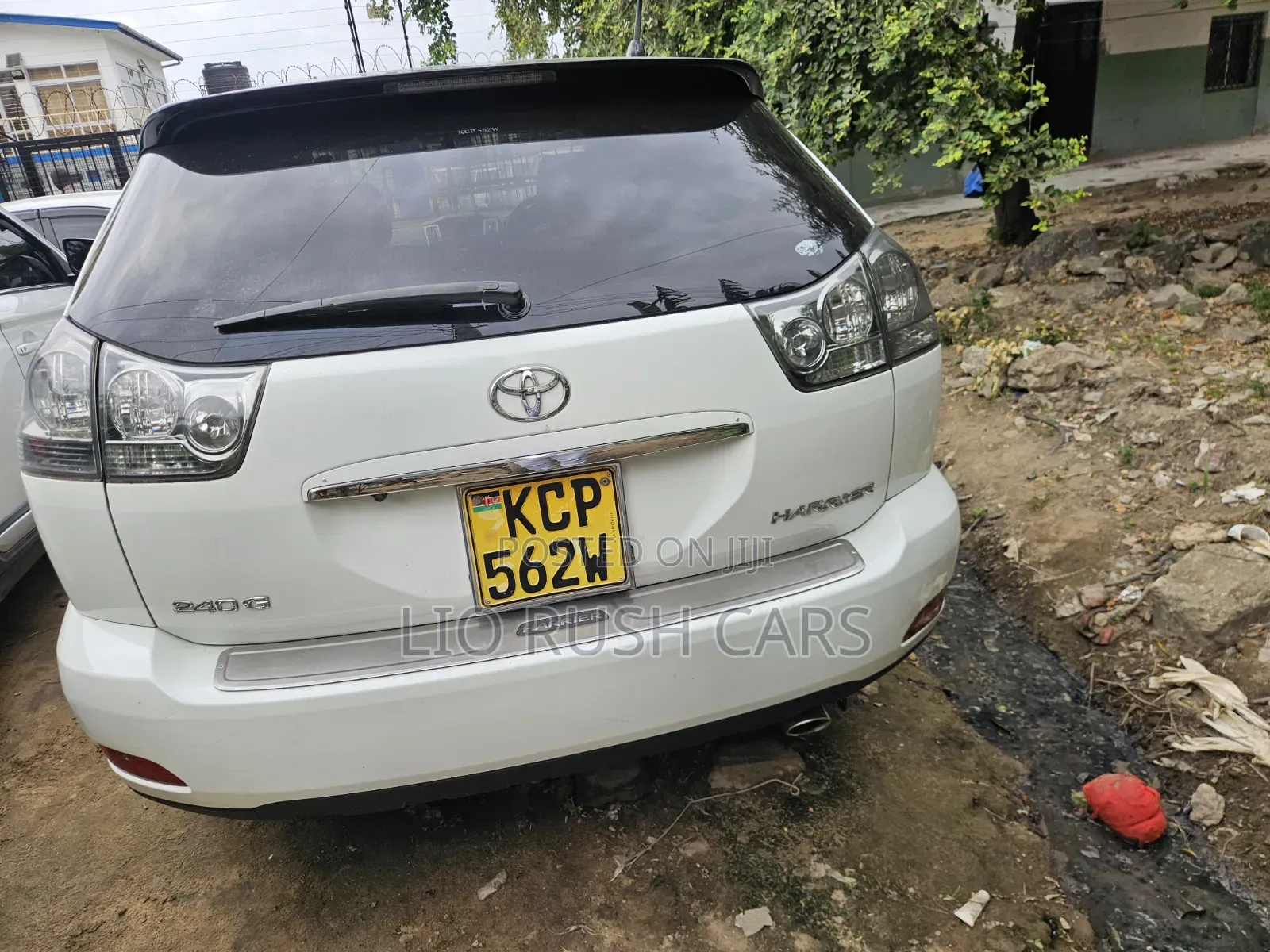 Toyota Harrier 2012 White