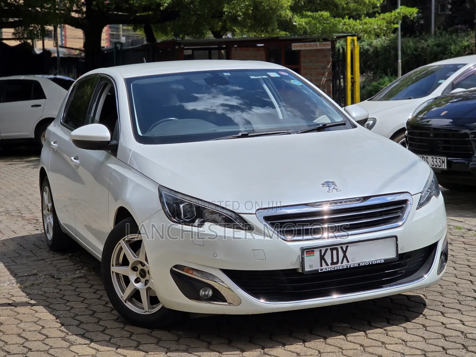 Peugeot 308 2017 White