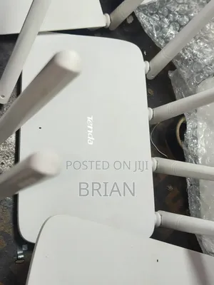 Tenda Router