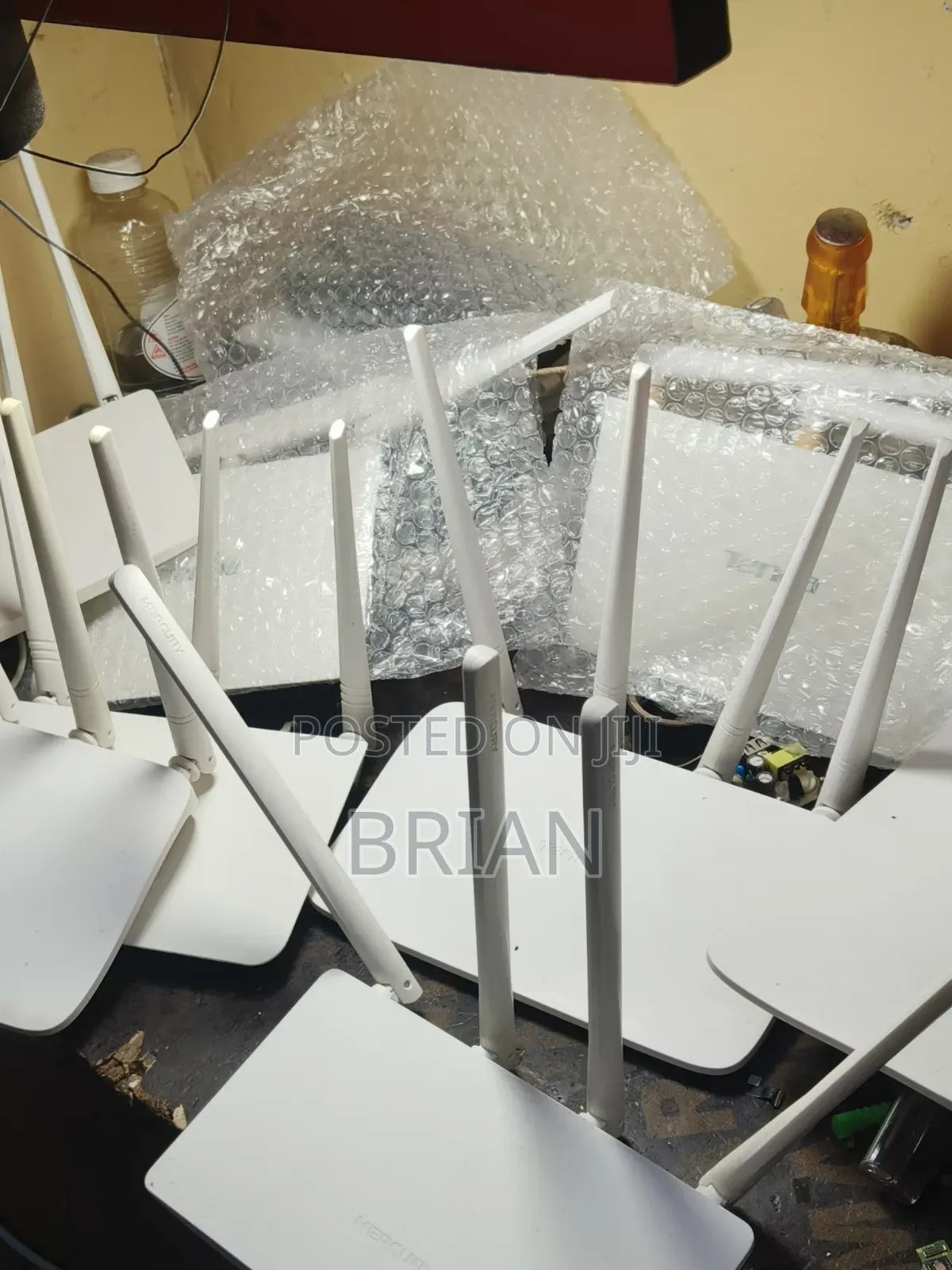 Tenda Router