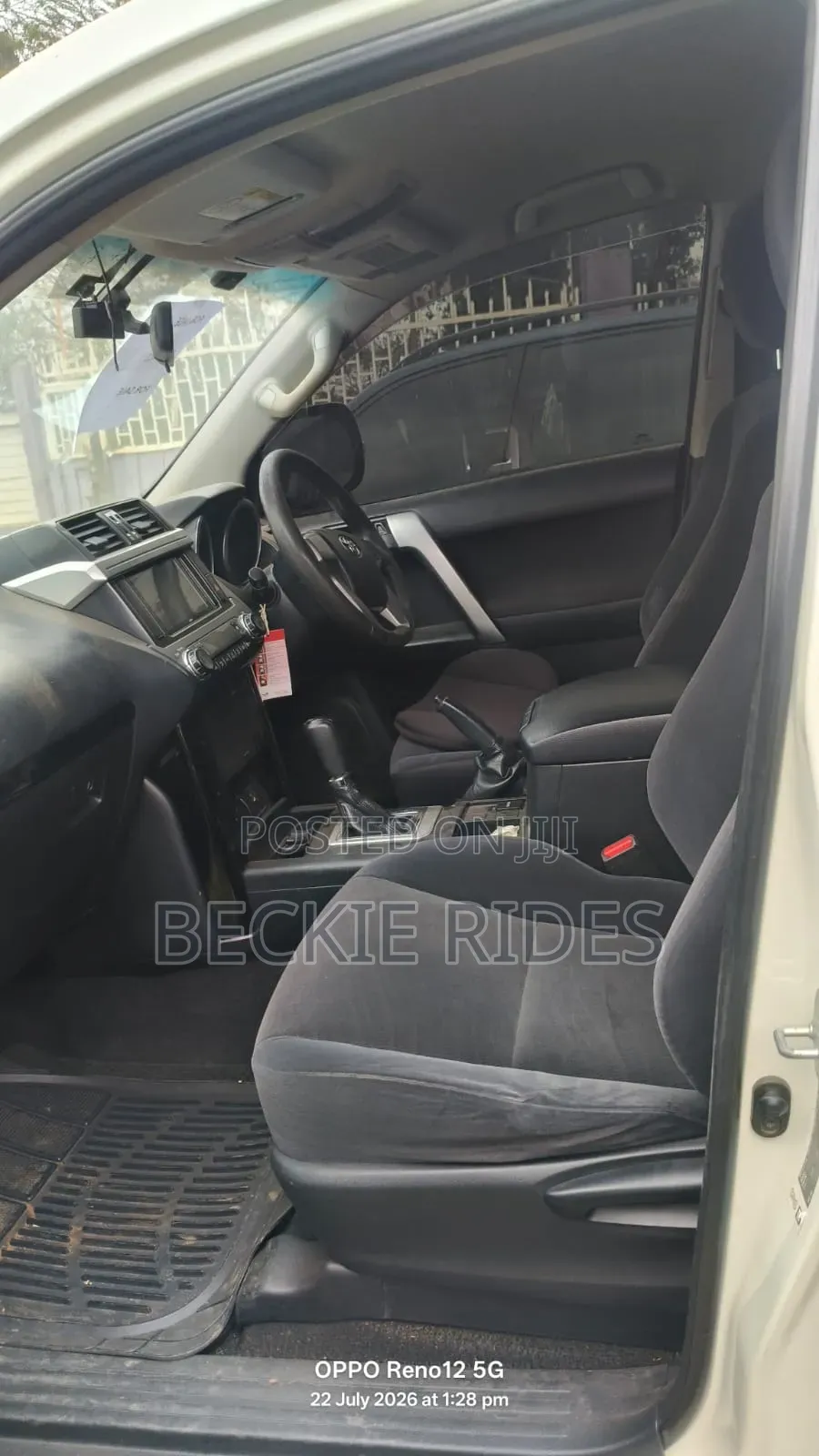 Toyota Land Cruiser Prado 2015 Pearl
