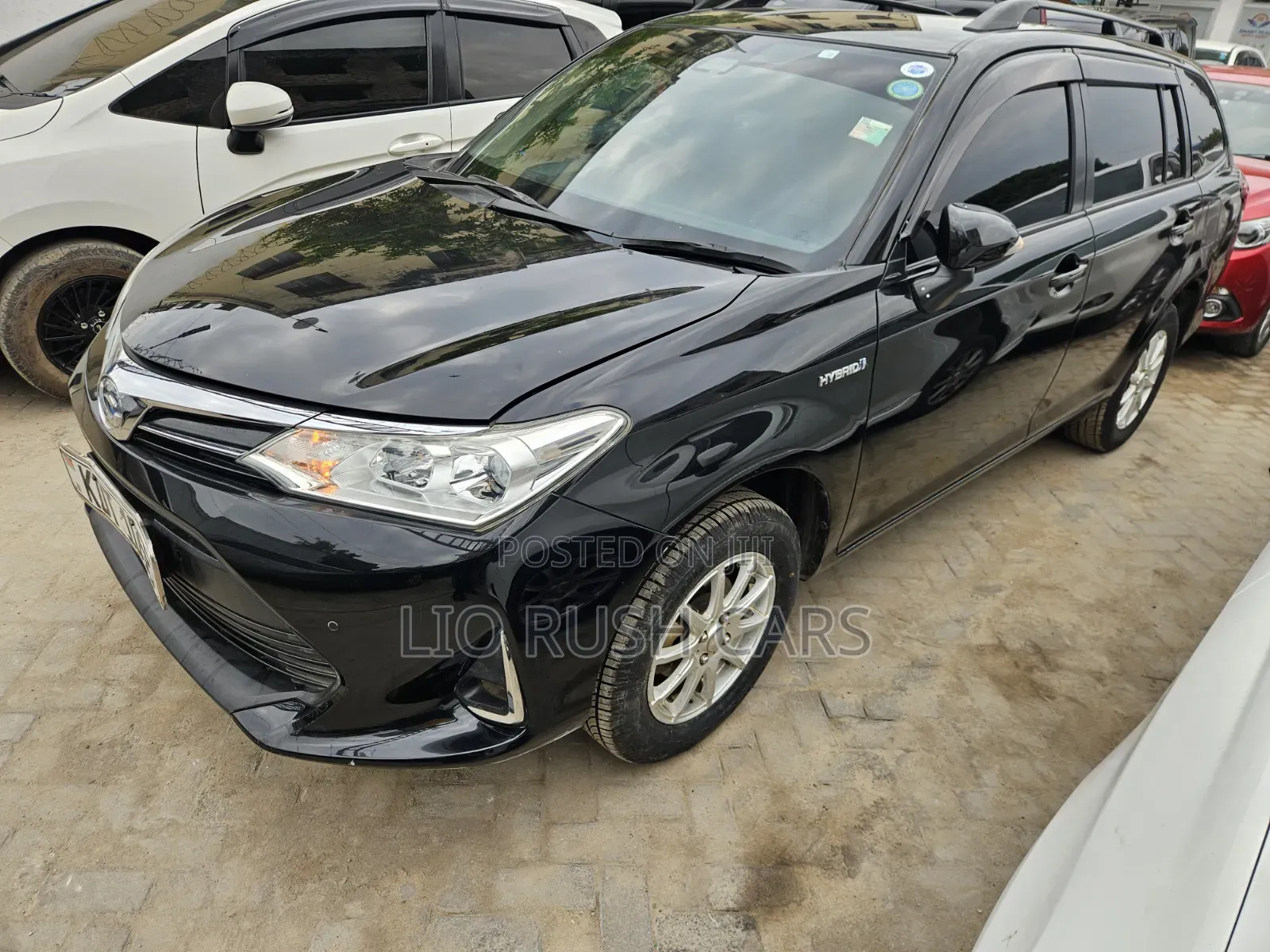 Toyota Corolla Fielder 2018 Black