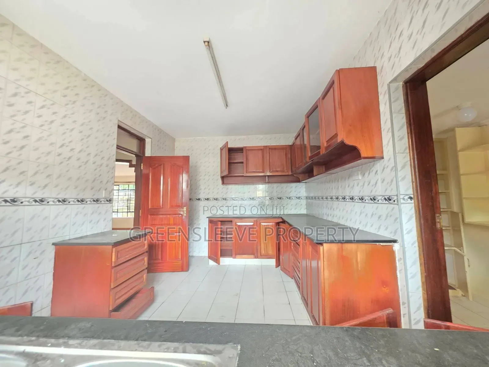 5bdrm House in Livingston, Muthangari for rent