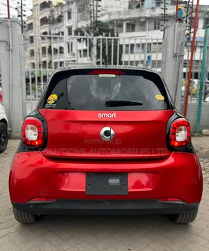 Smart ForFour 2017 Red