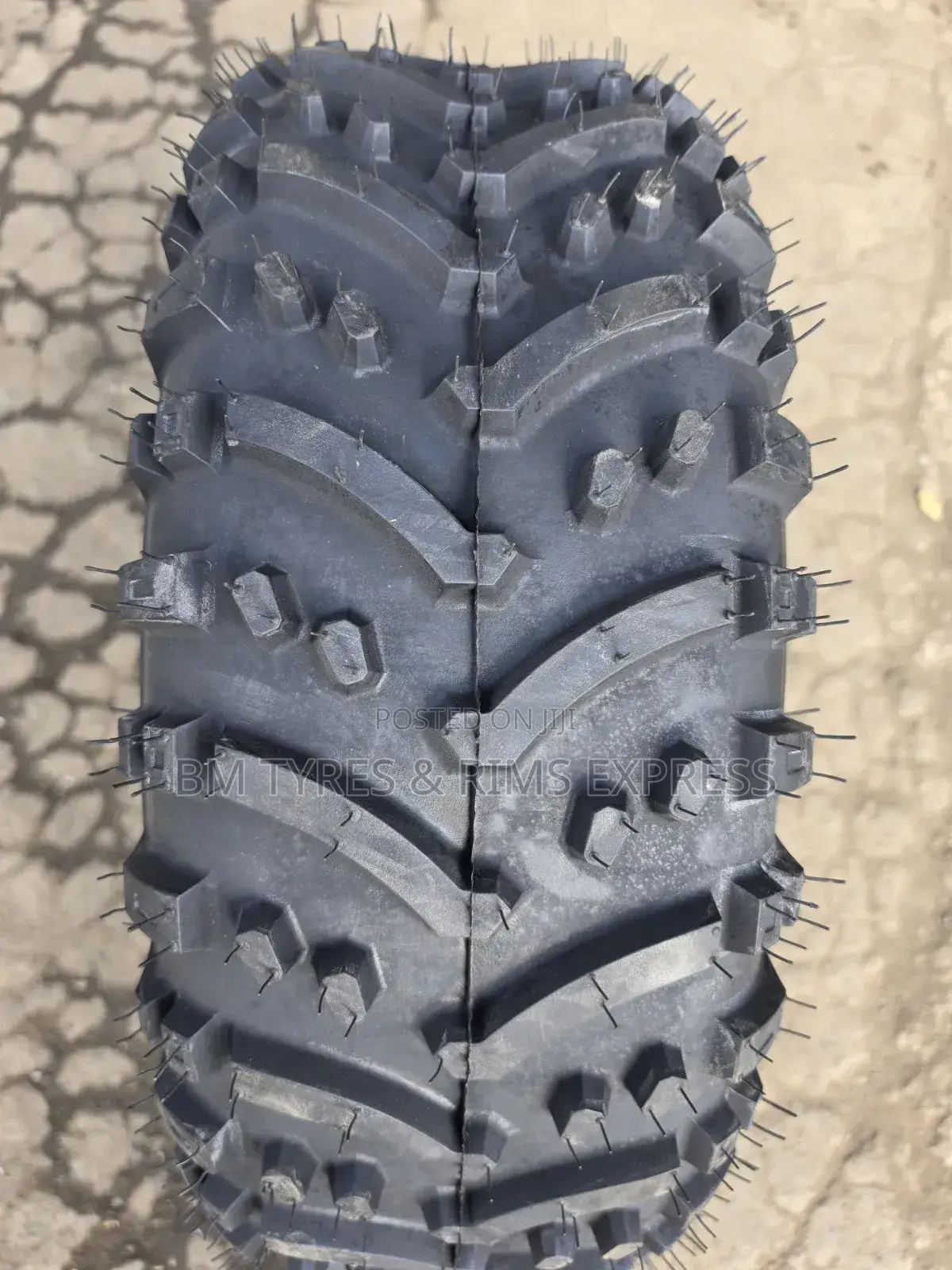 25 X8-12 BKT Tires (Atv/ Utv. (All Terrain)