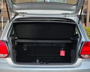 Volkswagen Polo 2019 Silver