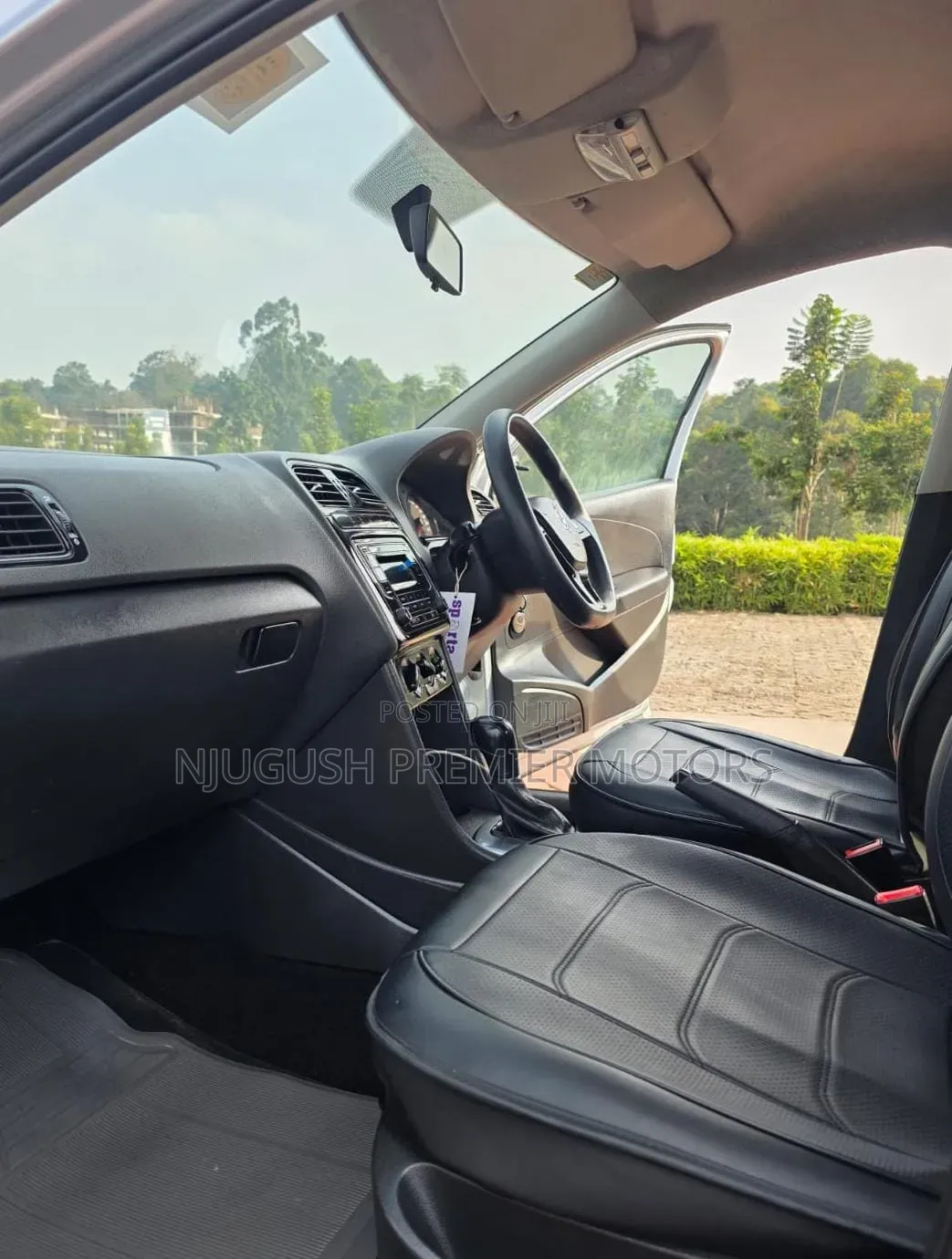 Volkswagen Polo 2019 Silver