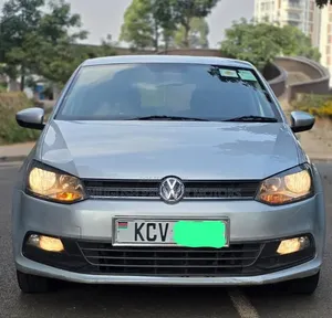 Volkswagen Polo 2019 Silver