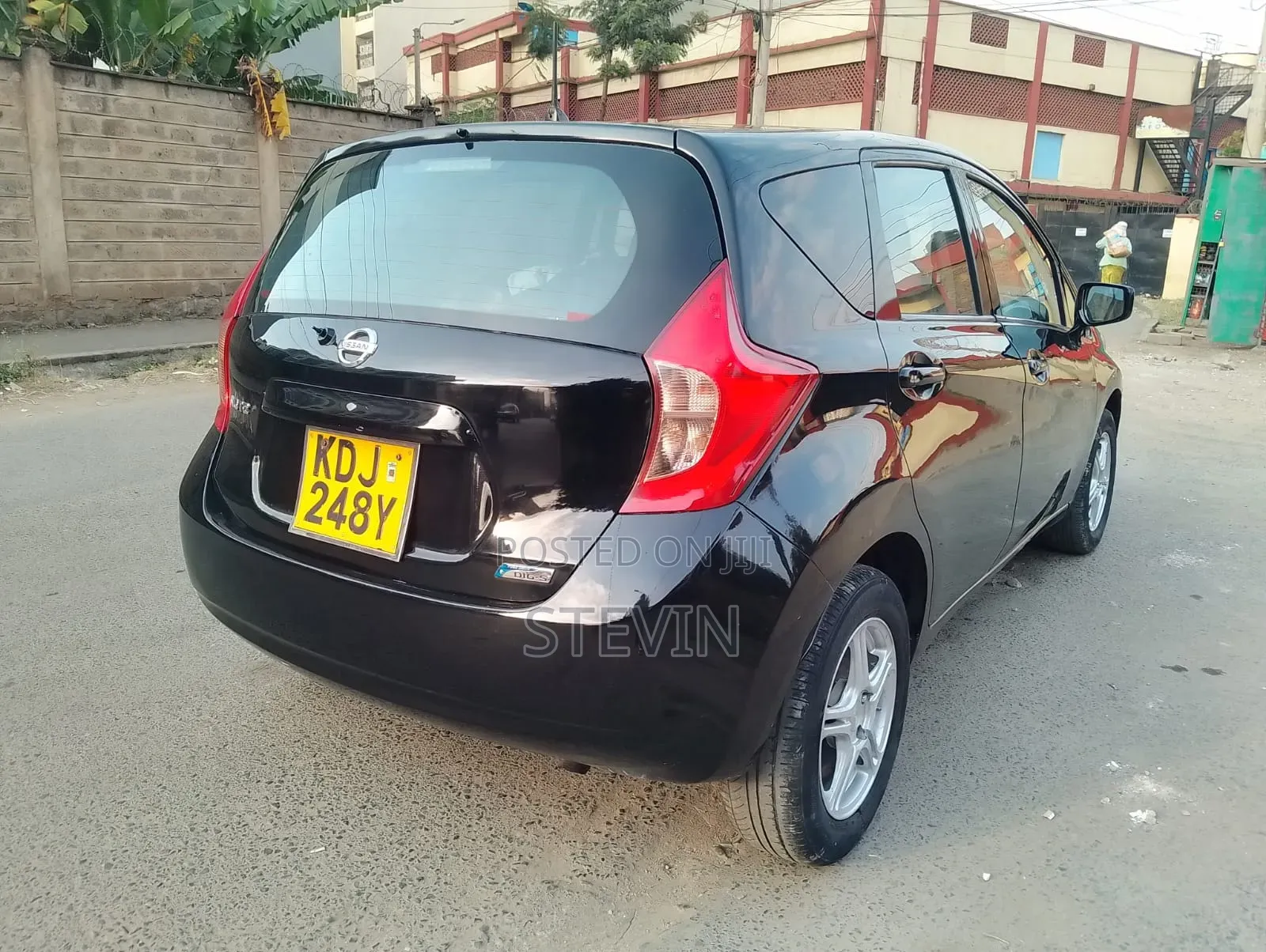 Nissan Note 2015 Black