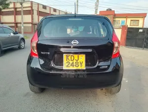 Nissan Note 2015 Black