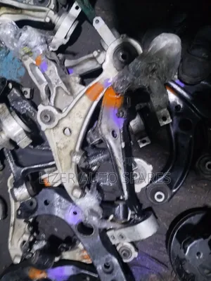 Arm Nissan X Trial