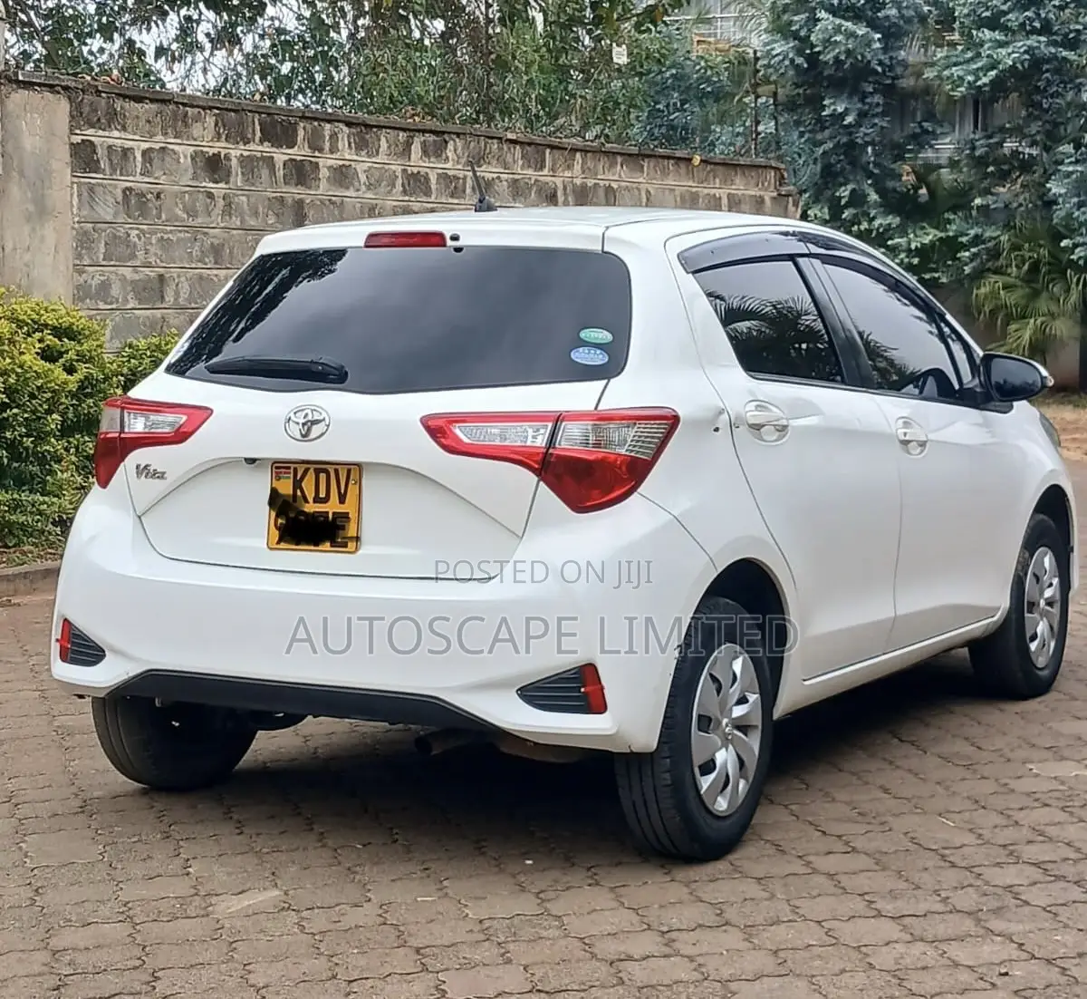 Toyota Vitz 2018 White