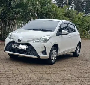 Toyota Vitz 2018 White