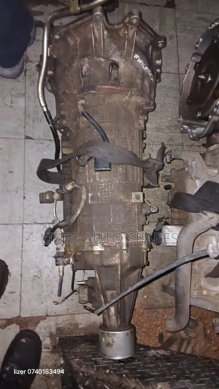 Gearbox 4M41 2wd
