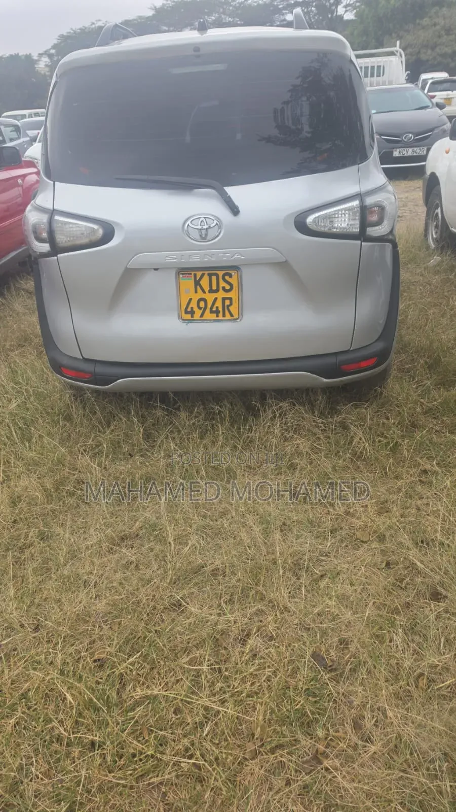 Toyota Sienta 2017 Silver