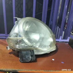 Toyota Sienta Model 2005/06 Non Xenon Headlamp, Ex Japan Motor Parts