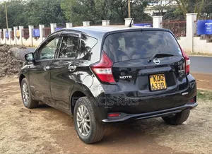 Nissan Note 2016 Black
