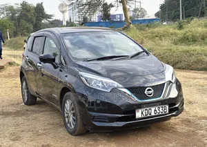 Nissan Note 2016 Black