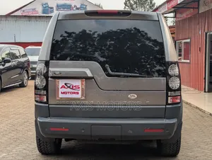 Land Rover Discovery 2011 Gray