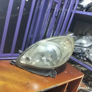 Toyota Funcargo Model 2003 Xenon Headlamp, Clean Original Ex Japan