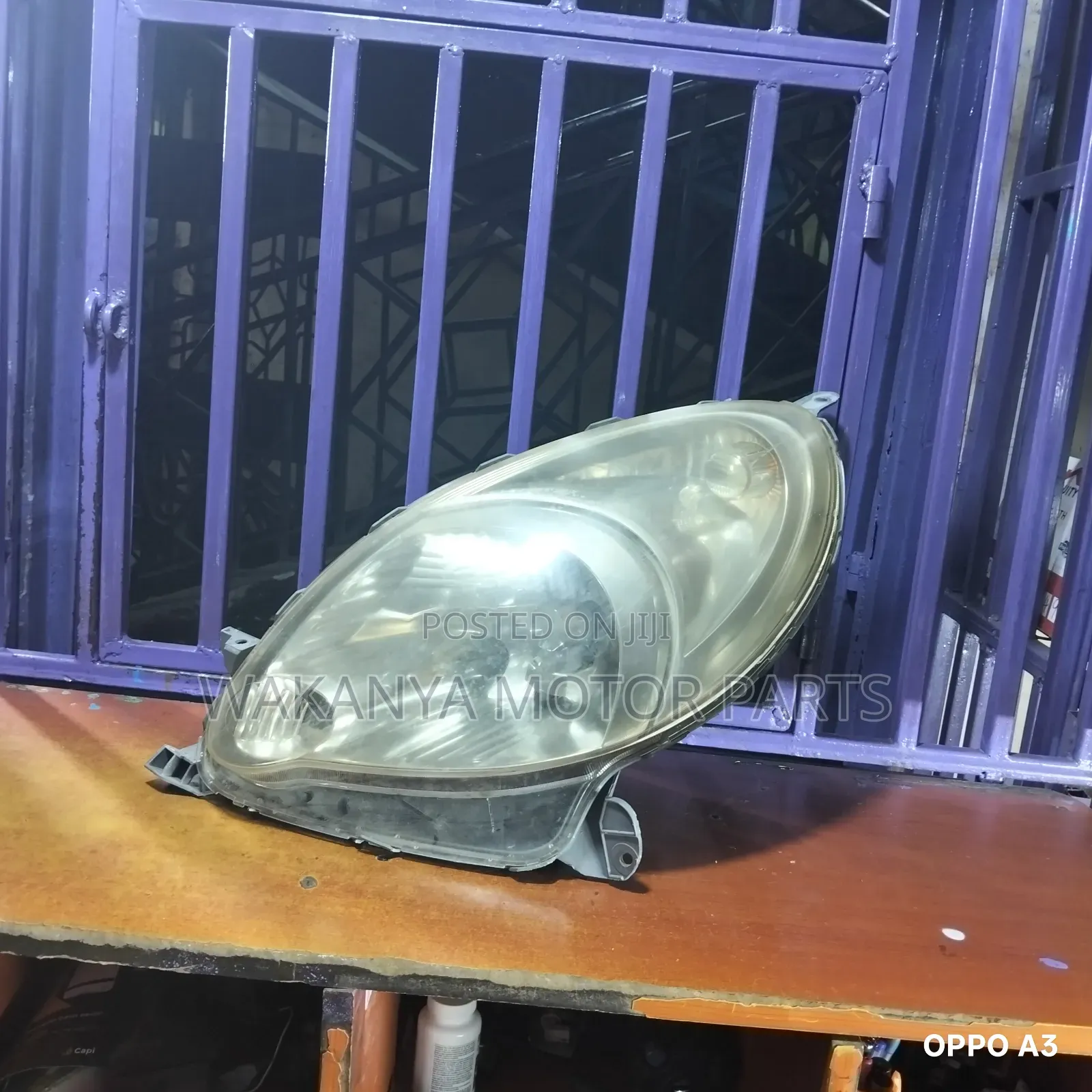 Toyota Funcargo Model 2003 Xenon Headlamp, Clean Original Ex Japan