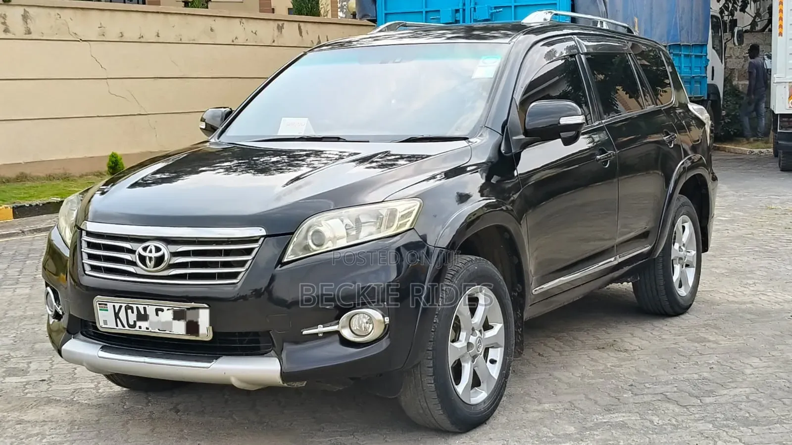 Toyota Vanguard 2010 Black