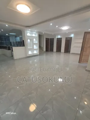 5bdrm Maisonette in Syokimau, Gateway Mall Area for rent