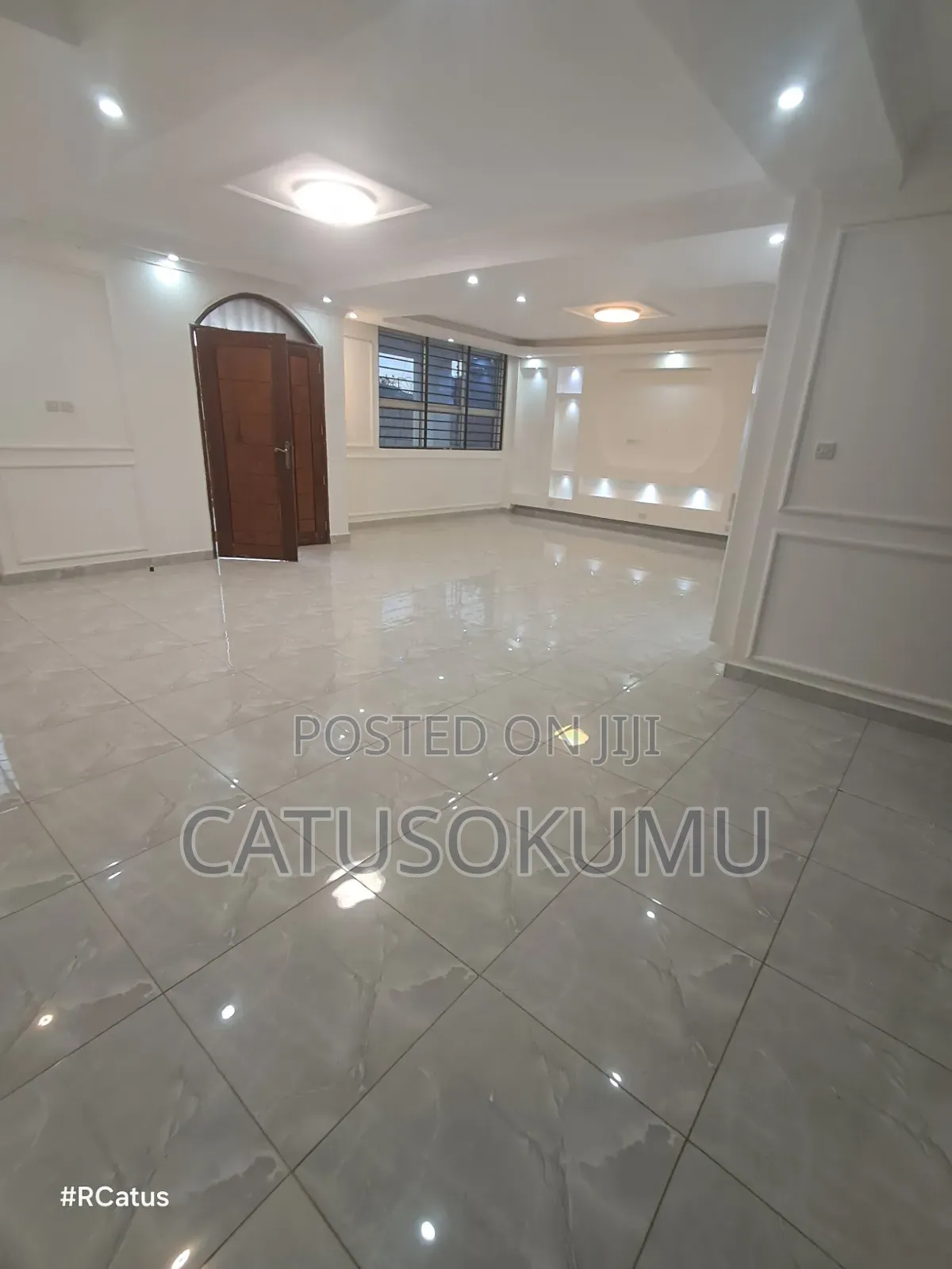 5bdrm Maisonette in Syokimau, Gateway Mall Area for rent