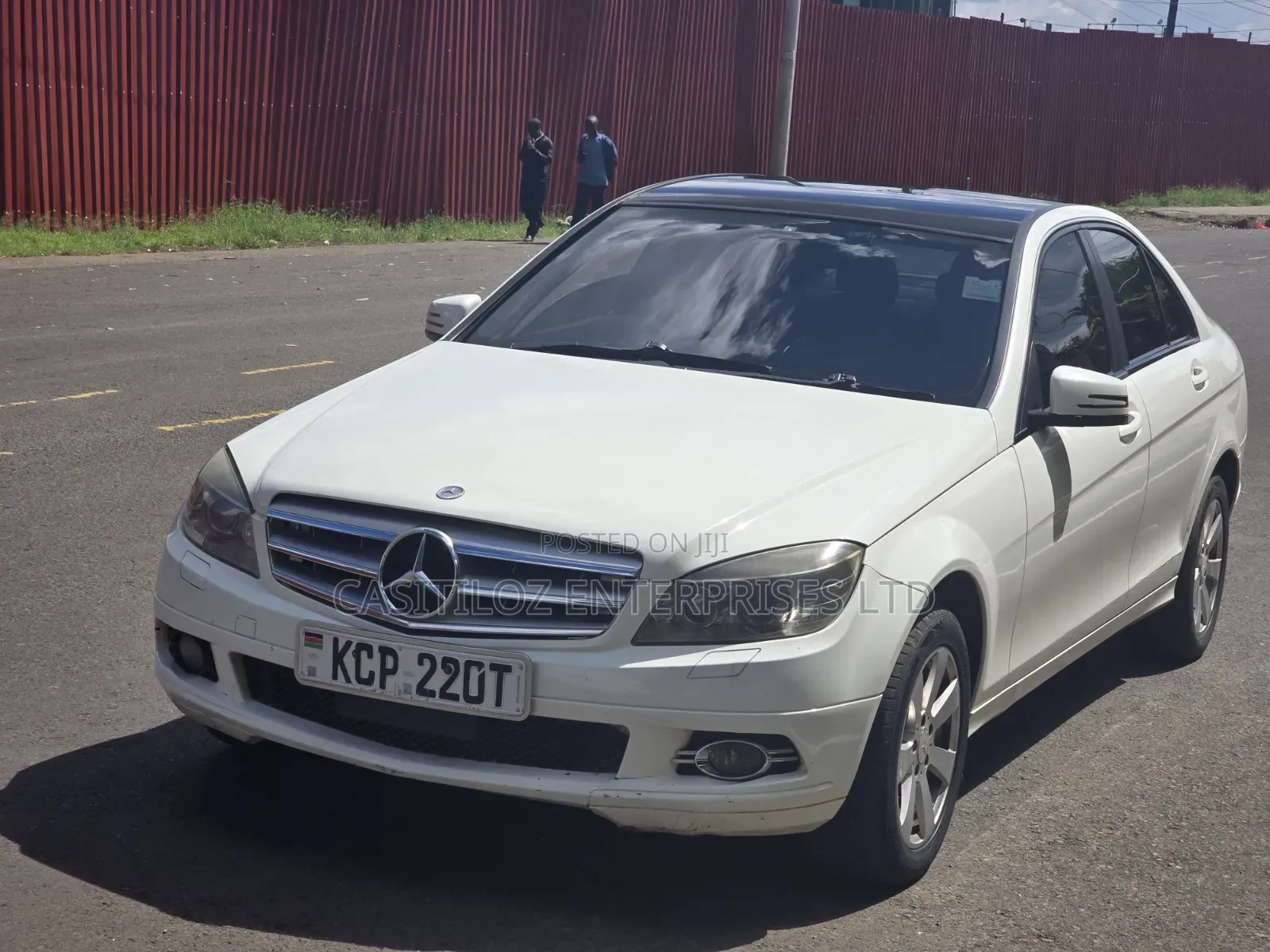 Mercedes-Benz C200 2011 White