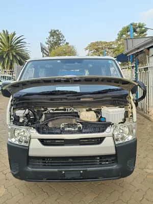 Toyota HiAce 2020 White