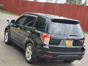 Subaru Forester 2010 Black