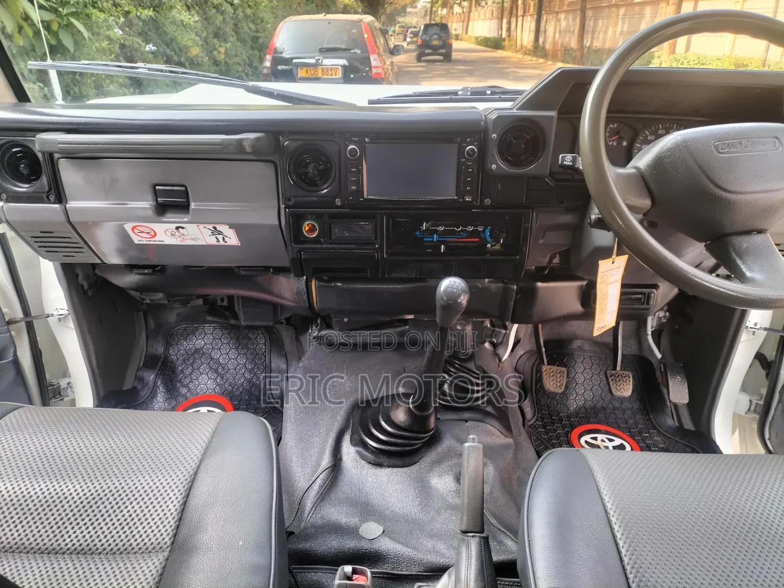 Toyota Land Cruiser 2008 White
