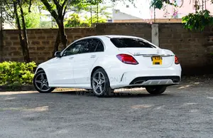 Mercedes-Benz C200 2016 White