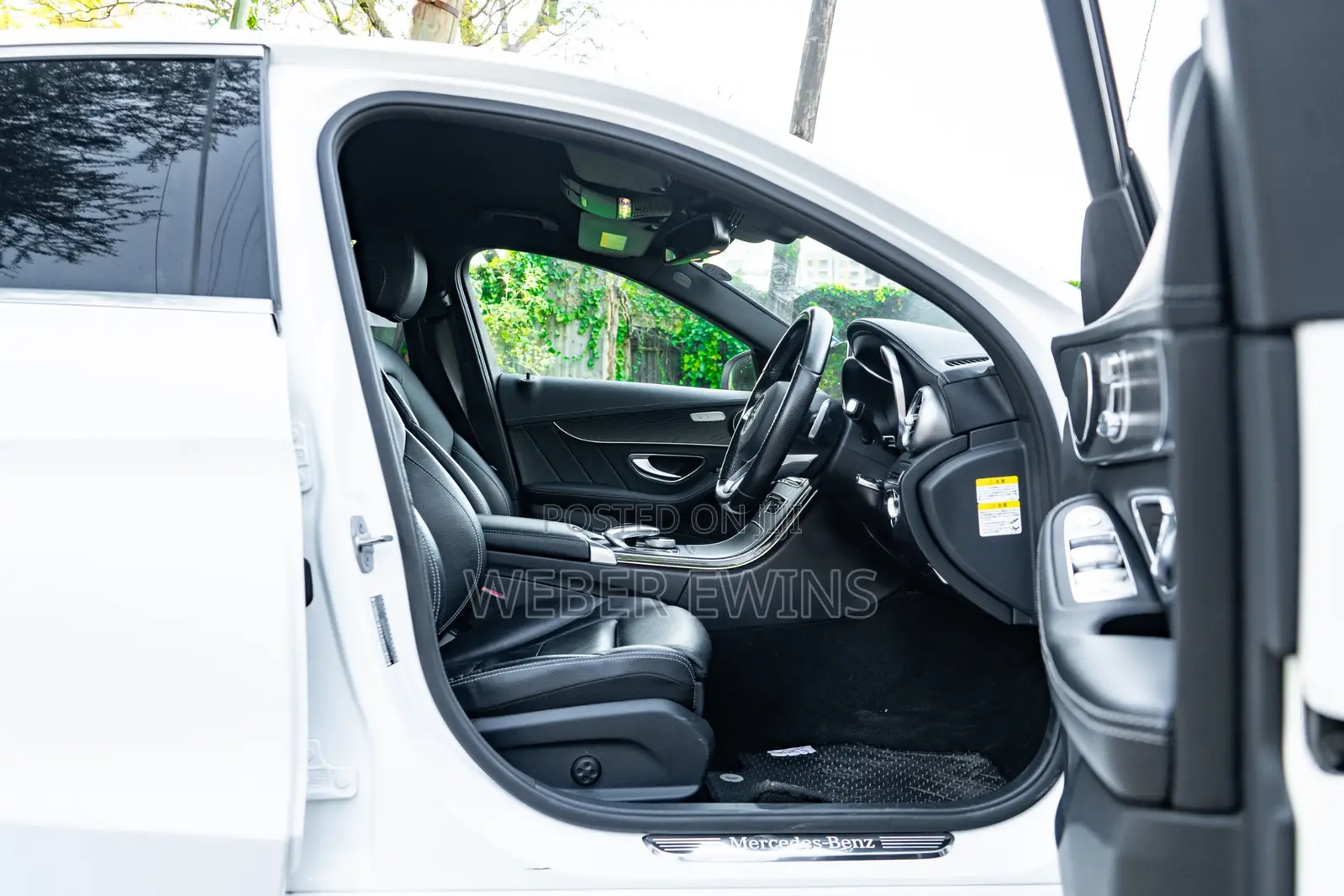 Mercedes-Benz C200 2016 White