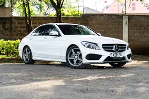 Mercedes-Benz C200 2016 White