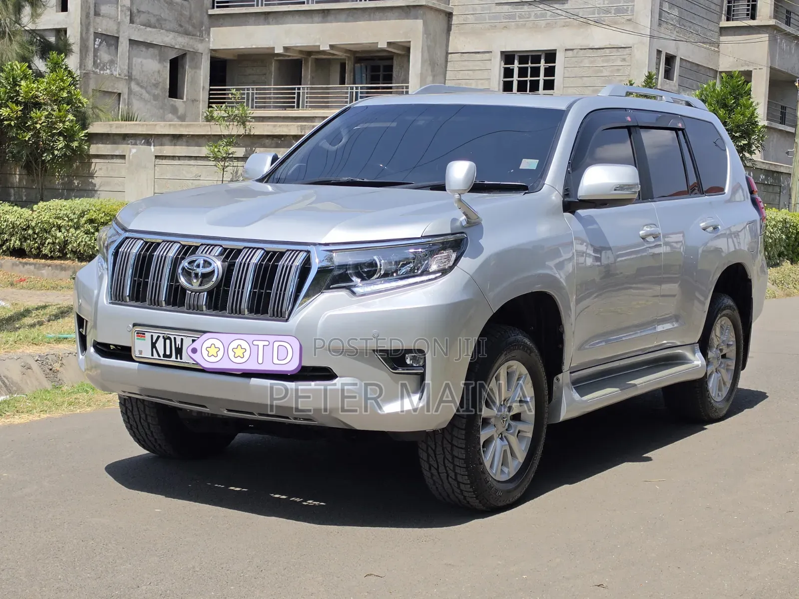 Toyota Land Cruiser Prado 2017 Silver