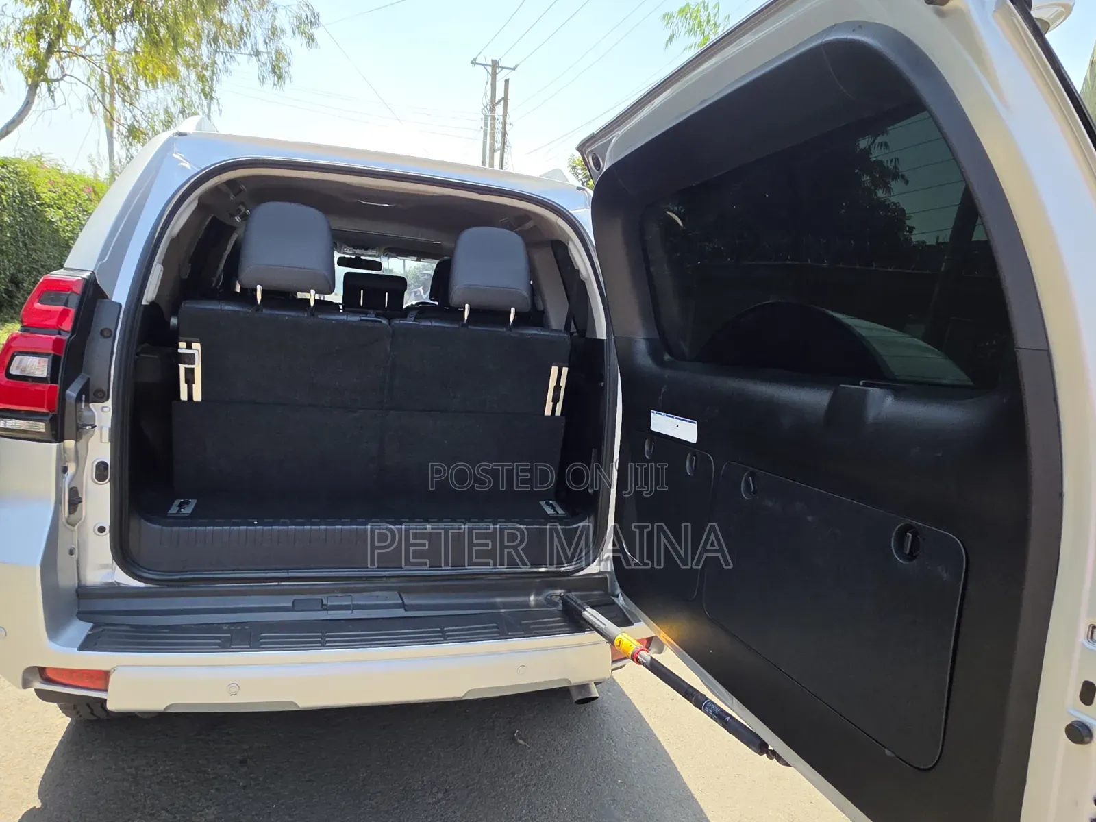 Toyota Land Cruiser Prado 2017 Silver