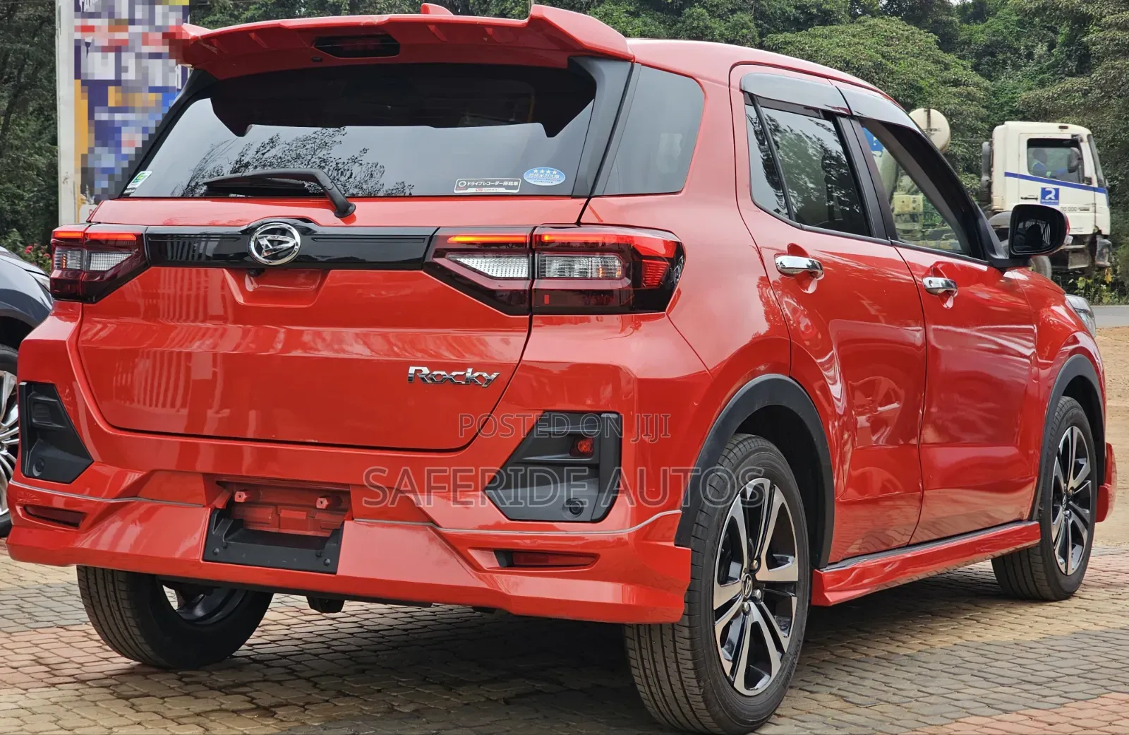 Daihatsu Rocky 2020 Red