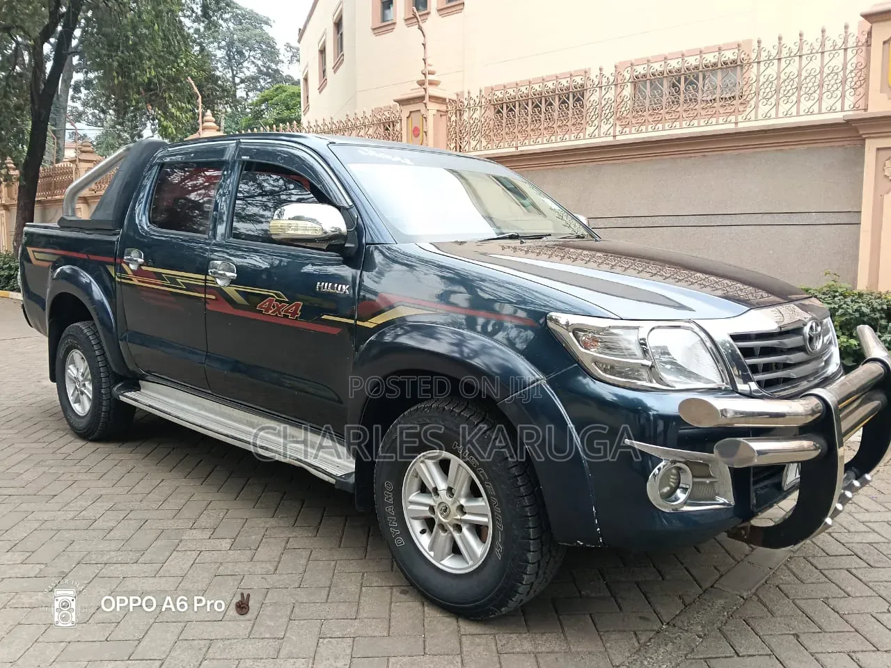 Toyota Hilux 2012 Green