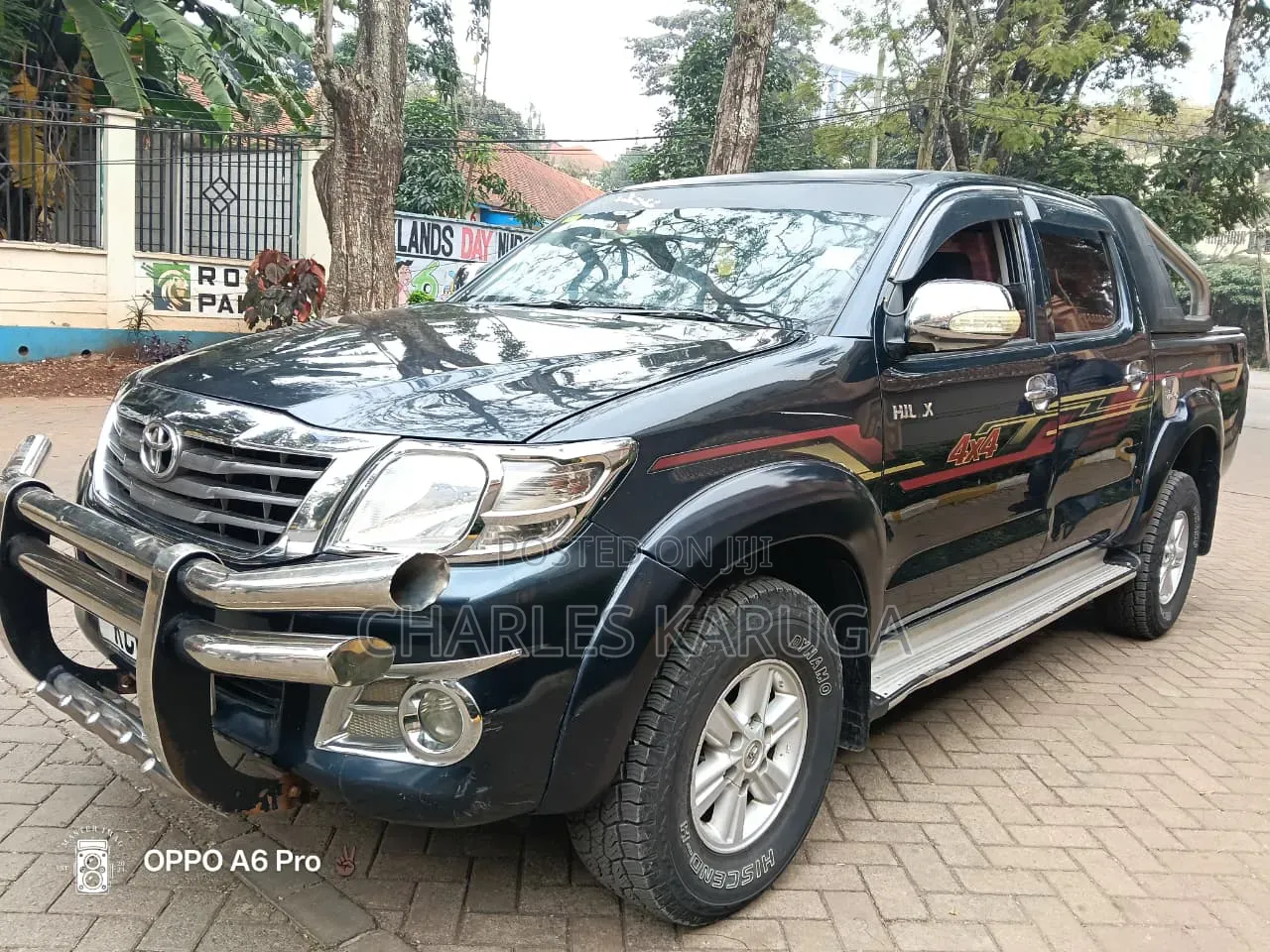 Toyota Hilux 2012 Green