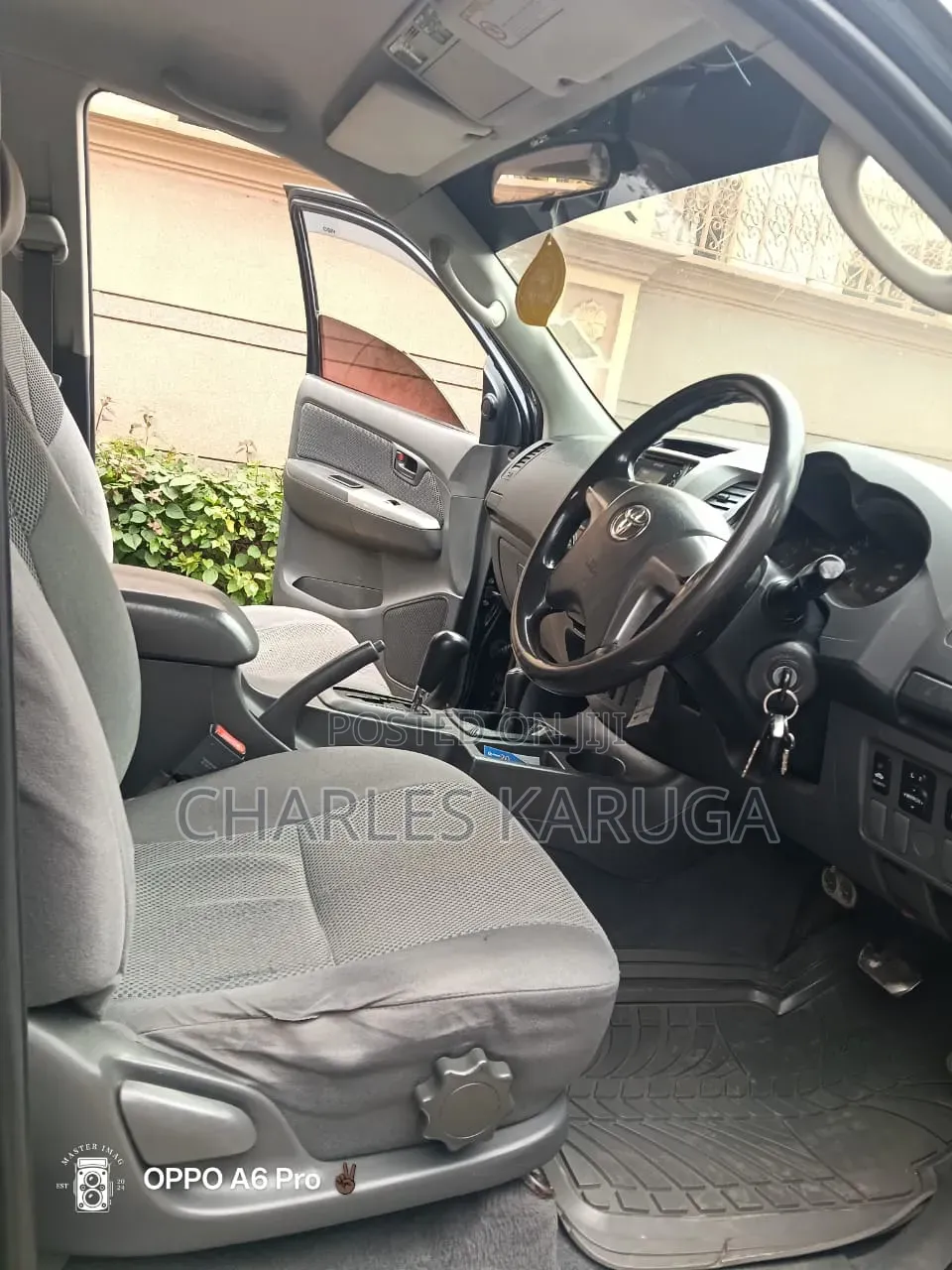 Toyota Hilux 2012 Green