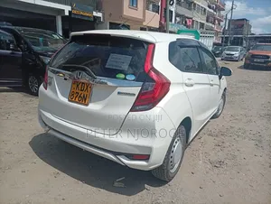 Honda Fit 2018 Pearl