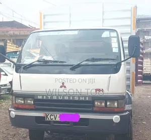 Mitsubishi 215 Fh KBV White