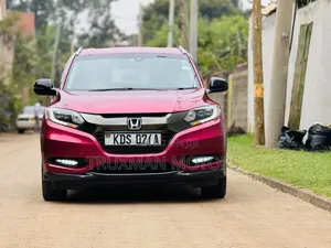 Honda Vezel 2017 Burgundy