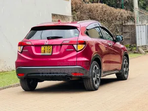 Honda Vezel 2017 Burgundy
