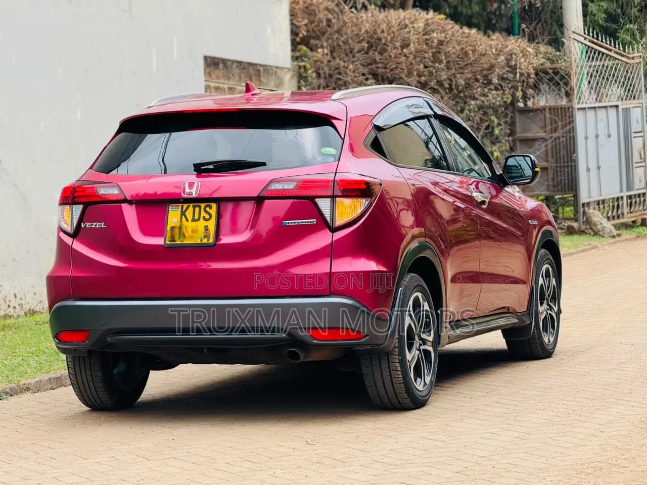 Honda Vezel 2017 Burgundy