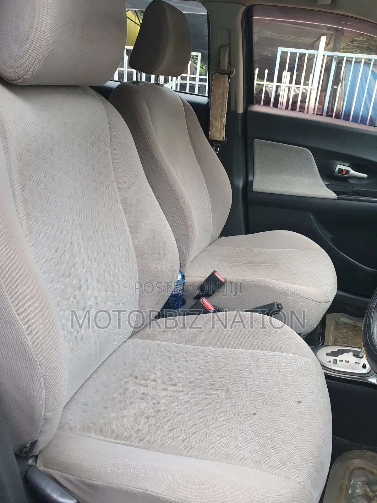 Toyota IST 2008 Maroon