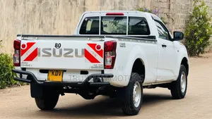 Isuzu D-MAX 2025