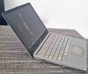 Laptop HP 14S 8GB Intel Core i7 SSD 512GB