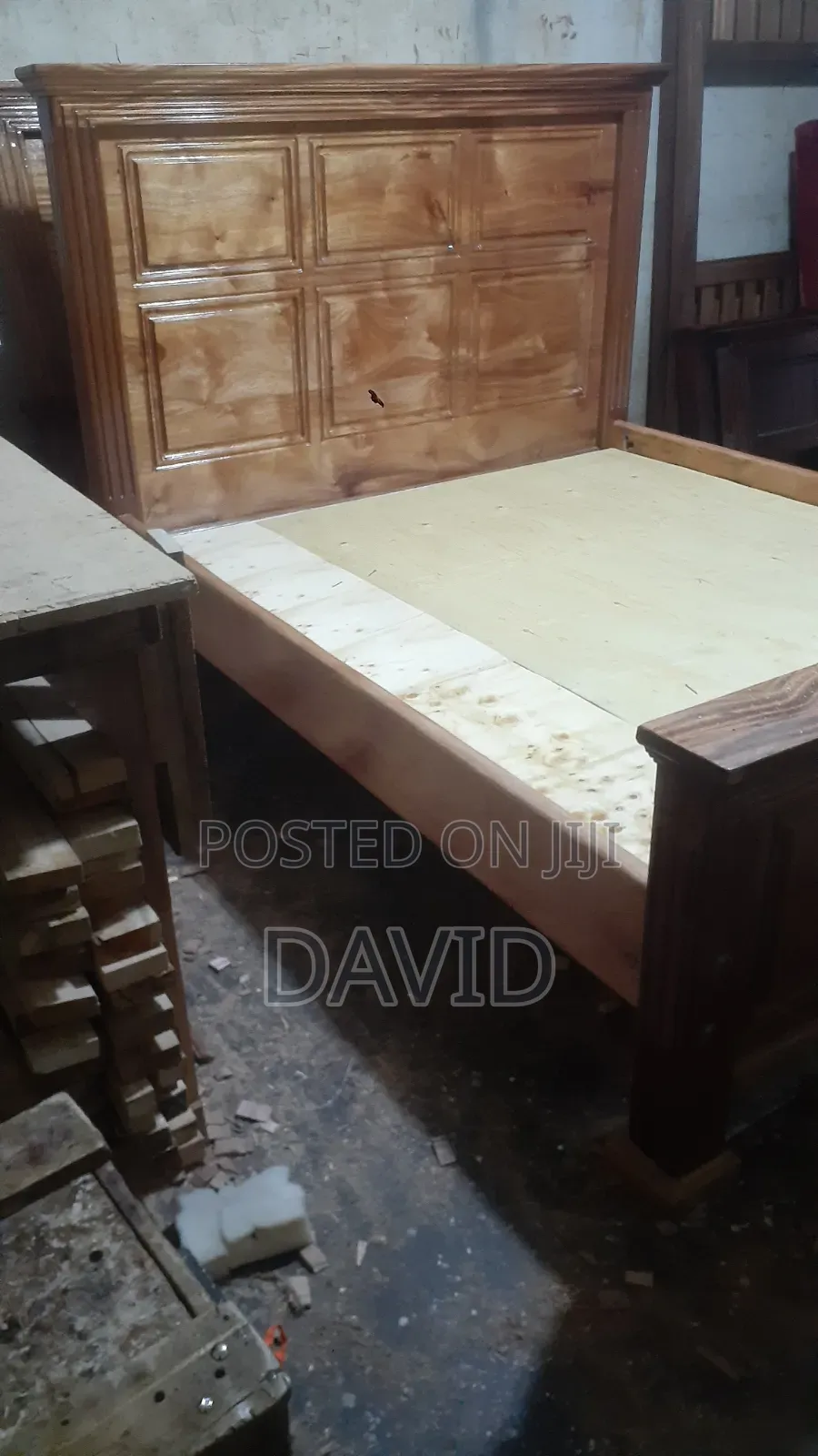 Solid Mahogany Beds